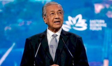 Mahathir Muhammed: Malezya başbakanı istifa etti