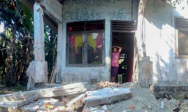 Endonezya'da 5,8 büyüklüğünde deprem