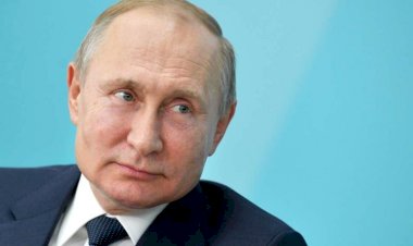 Is Putin in a hurry to leave? Russian parliament rushes through constitutional shake-up
