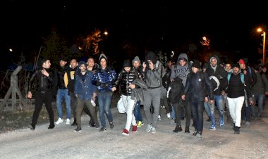 İdlib'deki saldırıdan sonra ilk radikal karar... Avrupa'ya kapılar açıldı