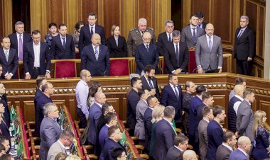 Ukrayna'da yeni hükumet kuruldu