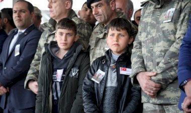 İdlib şehitleri son yolculuklarına uğurlandı
