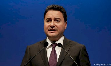Babacan: Partimizin kuruluş dilekçesini bugün vereceğiz