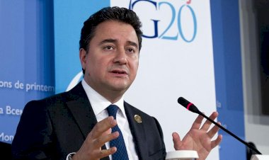 Ali Babacan: Partinin tanıtımını çarşamba günü yapıyoruz