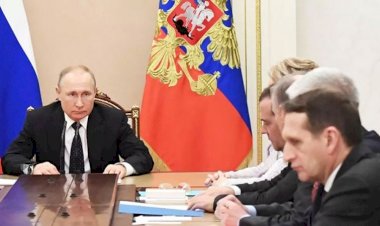 Rusya Devlet Başkanı Putin, Güvenlik Konseyi'ni acil topladı