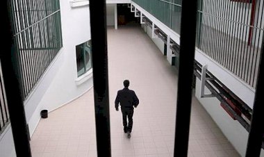 İran'da koronavirüs isyanı: 80 mahkum firar etti