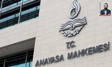 Yüksek mahkemede denge bıçak sırtı