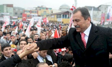 “Devletçi milliyetçilikten milletçi milliyetçiliğe”: Muhsin Yazıcıoğlu (2)
