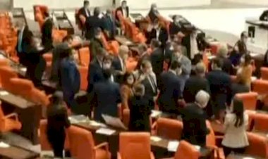 MHP'li vekil HDP'li vekilin üzerine yürüdü