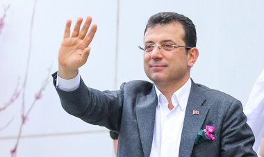 BAŞKAN İMAMOĞLU: “HER GÜN 2000-2500 KOLİYİ BİZZAT ADRESLERE TESLİM EDİYORUZ”