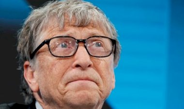 Bill Gates: Koronavirüs salgını dünya savaşı gibi, tek farkı hepimizin aynı cephede olması