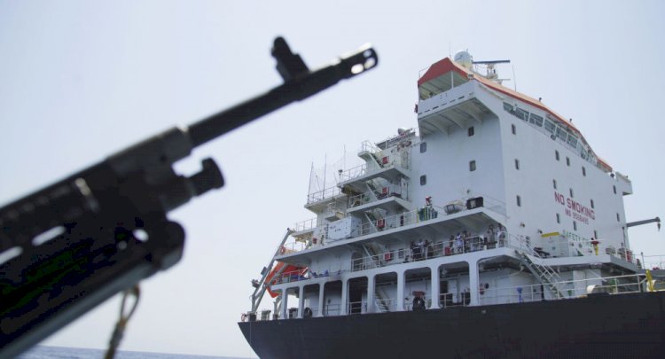 'İran Basra Körfezi'ndeki gemilerin GPS sistemlerine müdahale etti' iddiası