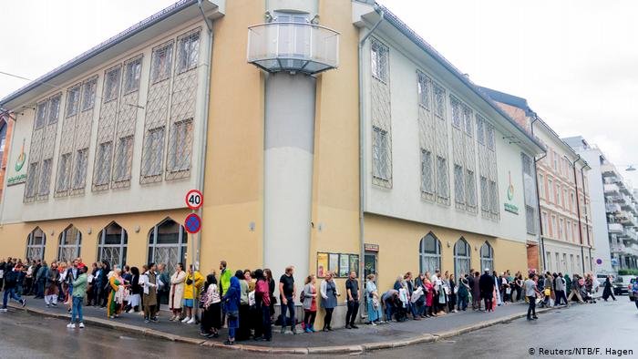 Norveç'teki cami saldırısına terör soruşturması
