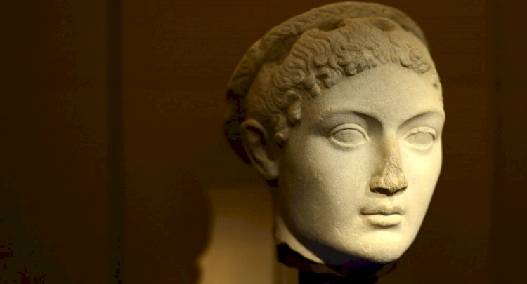 Antik Mısır'ın efsanevi kraliçesi Kleopatra'nın parfümü 'yeniden üretildi'