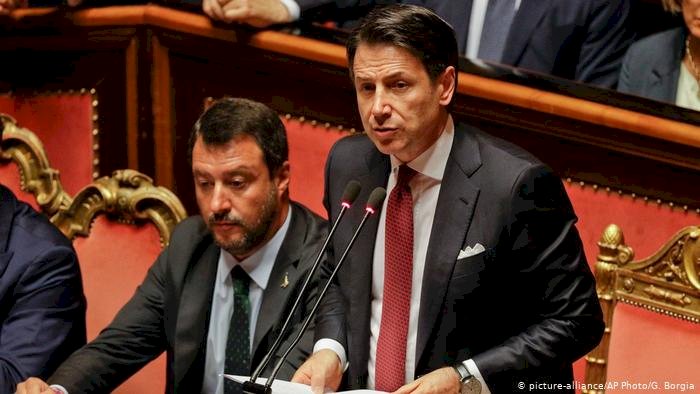 İtalya Başbakanı Conte istifa edeceğini açıkladı