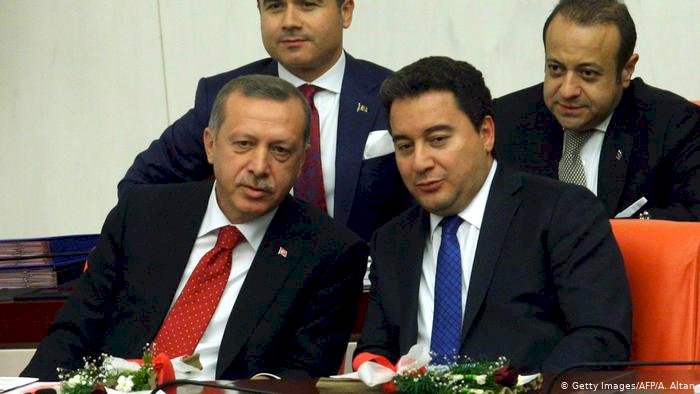 Yaşar Yakış: "AKP teknesi su alıyor"