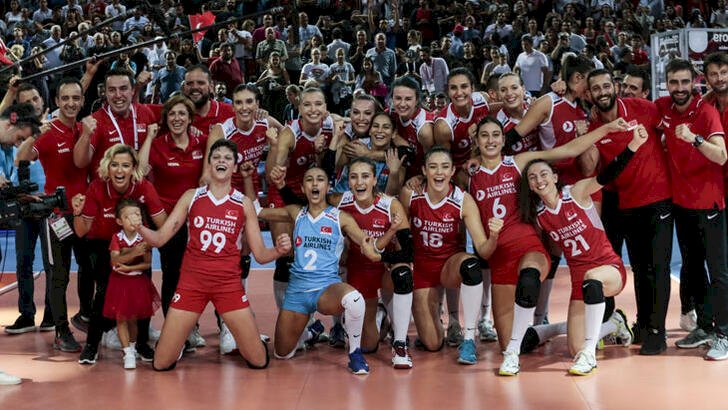 Ve Filenin Sultanları finalde