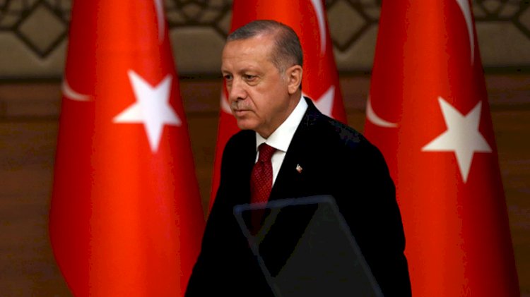 Kulis: Kamuoyu araştırmaları Erdoğan'ın masasında; AKP yeni bir siyaset dili oluşturacak mı?