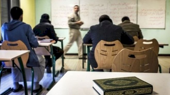 Hollanda Eğitim Bakanlığı'ndan İslam okullarına inceleme