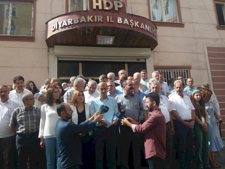 Müyesser Yıldız : Erdoğan “çözüm sürecine” yine göz mü kırpıyor
