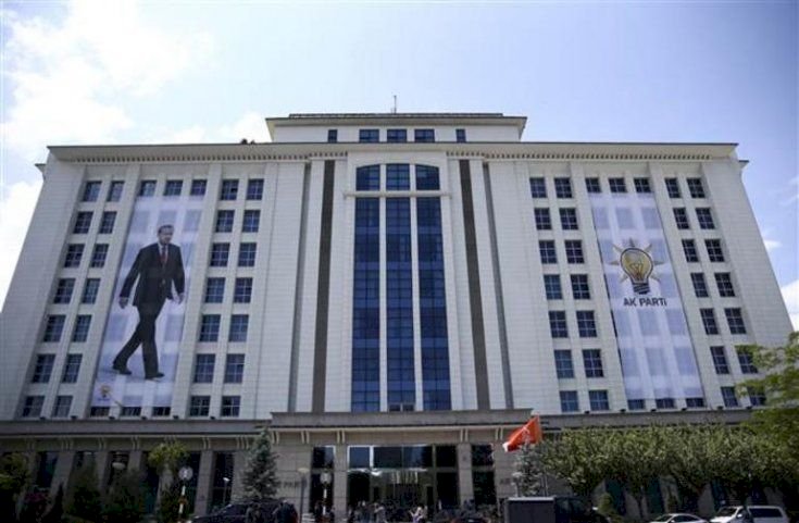 Ak Parti, yargı paketi taslak metnini MHP'ye sundu