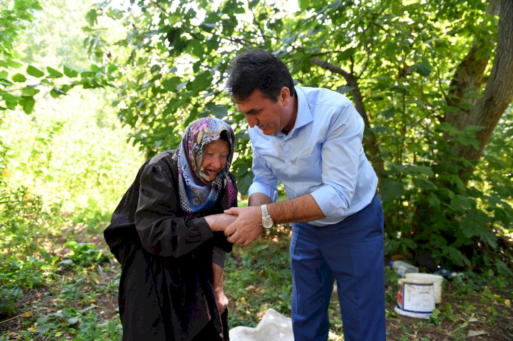 Zeynep nine: 30 yaşımdan beri geçimimi oradan sağlıyorum, bize izin versinler