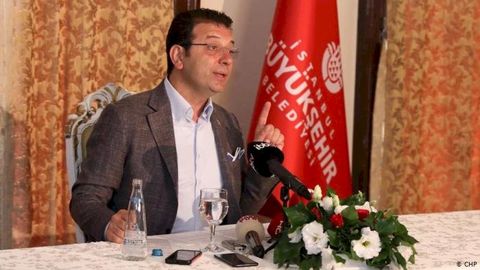 İstanbul depremi: Valilik ile İmamoğlu arasında davet polemiği