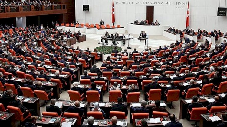 Sınır ötesine operasyon tezkeresi Meclis'e sunuldu