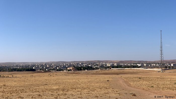 Koalisyon helikopterleri Kobani üzerinde devriye uçuşu yapıyor