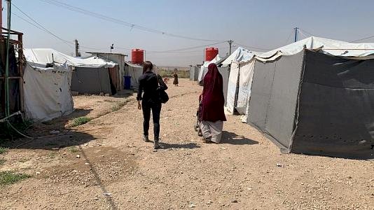 Tutuklu IŞİD'li kadınlar valizlerini toplamaya başladı