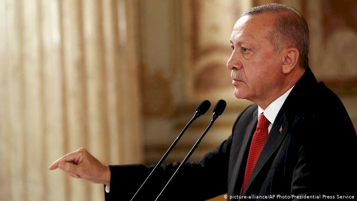 HSt: Mülteci anlaşması Erdoğan'ın elindeki joker