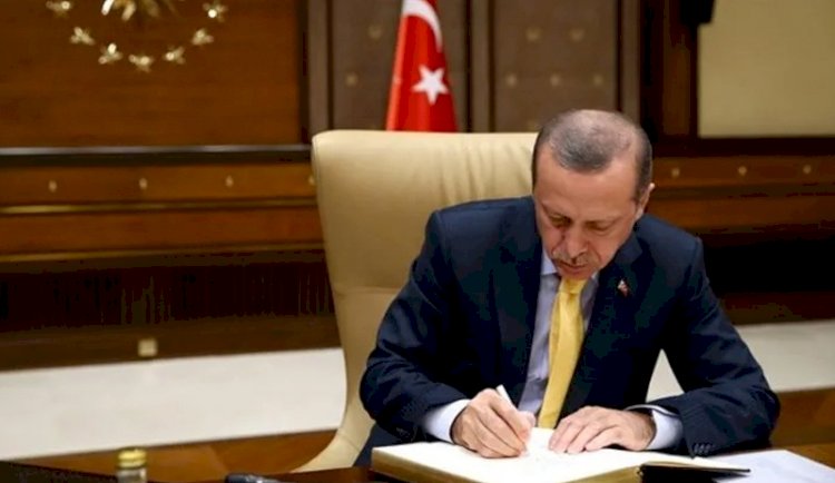 Erdoğan çok sayıda ismi görevden aldı