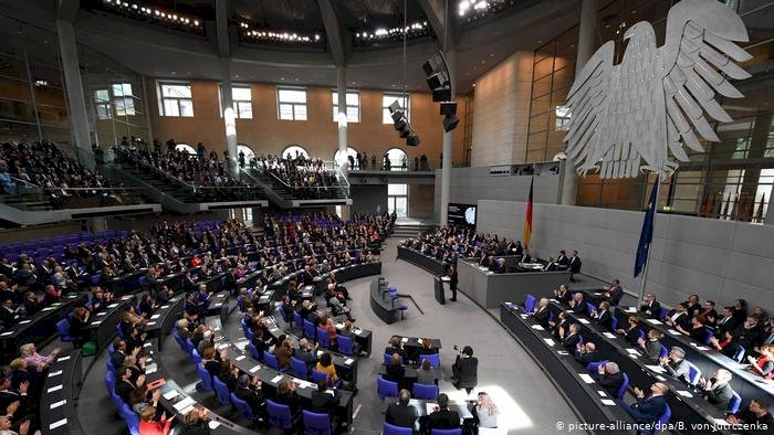 Alman meclis raporu: Türkiye'nin harekatı devletlerarası hukuka aykırı