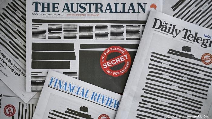 Avustralya'da gazeteler sayfalarını kararttı