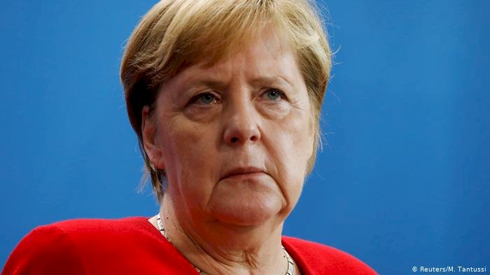 Merkel'den güvenli bölge önerisine destek