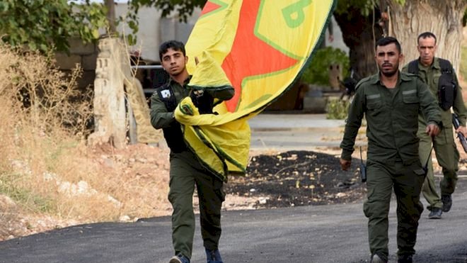 Rusya: Kürtler Suriye sınırından çekilmeye başladı