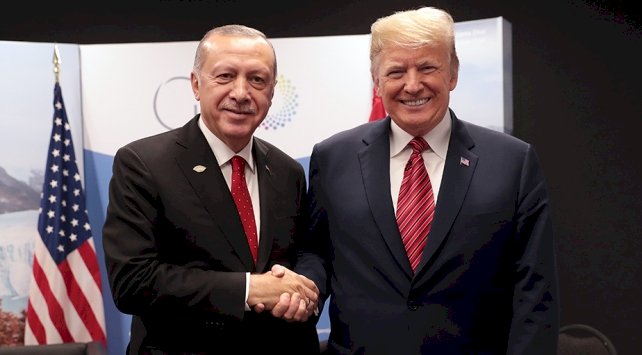 Sabah başyazarı: Trump'ın başını Erdoğan'ın omzuna dayayarak ağlaması ihtimali fazla