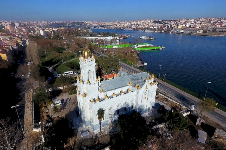 Türkiye’de Hristiyan ve Yahudilere ait 439 ibadethane ve 24 dernek var