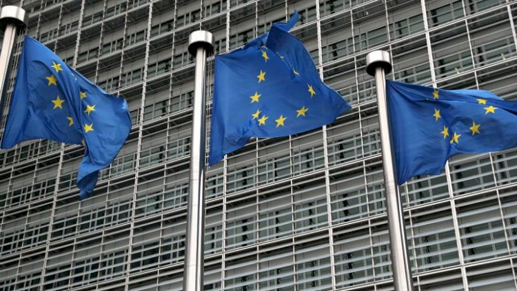 AB'den Türkiye'ye iki yılda 1.2 milyar euro fon kesintisi