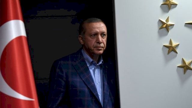 Ünlü anket şirketiden çarpıcı AK Parti yorumu