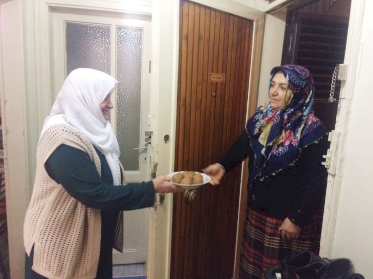 ‘Komşusu açken tok yatmayan’ toplumdan, komşusunu tanımayan topluma gidiş