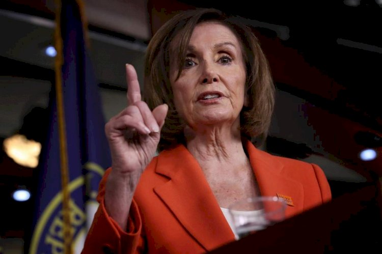 Pelosi: Trump Ukrayna'ya rüşvet verdi