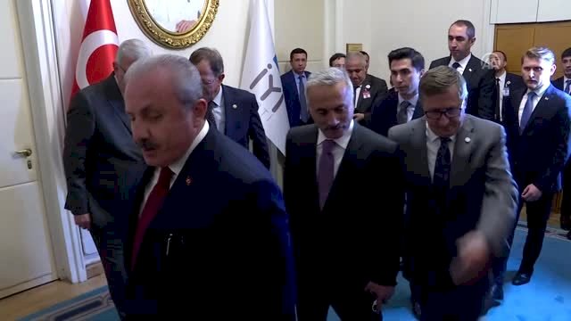 Mustafa Şentop, İYİ Parti'yi ziyaret etti