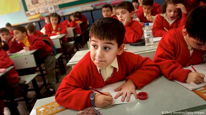 24 Kasım'da üzücü tablo: Öğretmenler borç batağında