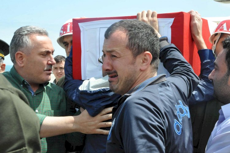 Şehit Uzman Çavuş Bekir Kelleci, Giresun'da gözyaşlarıyla uğurlandı