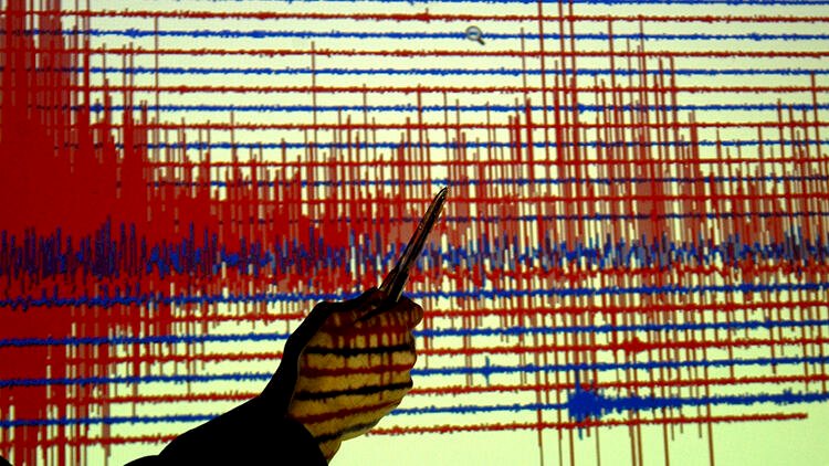 Son dakika... Yunanistan'da 6.1 büyüklüğünde deprem