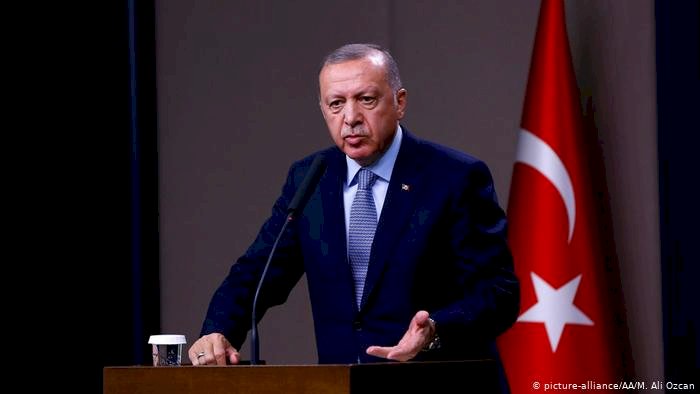 Erdoğan: Macron kendi beyin ölümünü kontrol ettirsin