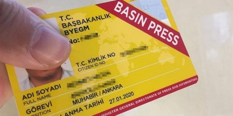 685 gazetecinin kartı iptal edildi