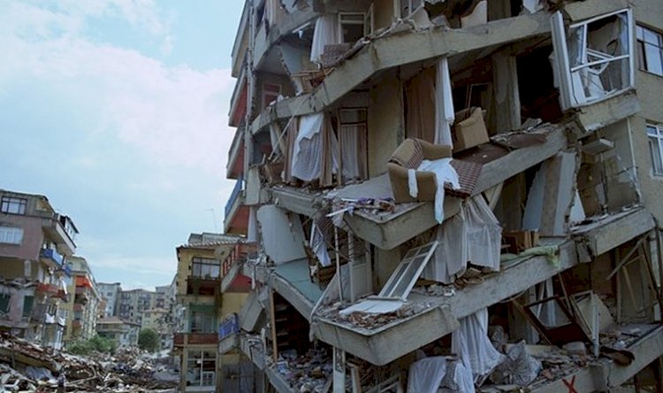 Prof. Dr. Ercan, büyük İstanbul depremi için tarih verdi : 2045