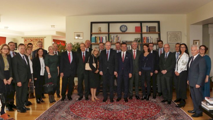 İmamoğlu, AB üyesi 27 ülkenin büyükelçileriyle buluştu
